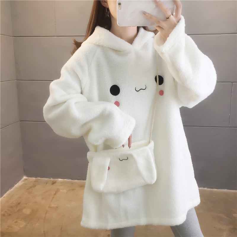 Sweater in White