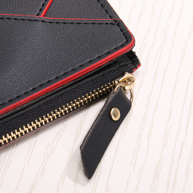 Heart-shaped Card Bag Image 1