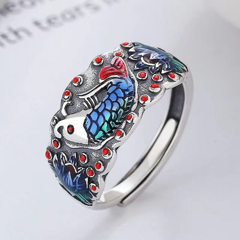 Vintage Epoxy Glaze Girl Ring 4