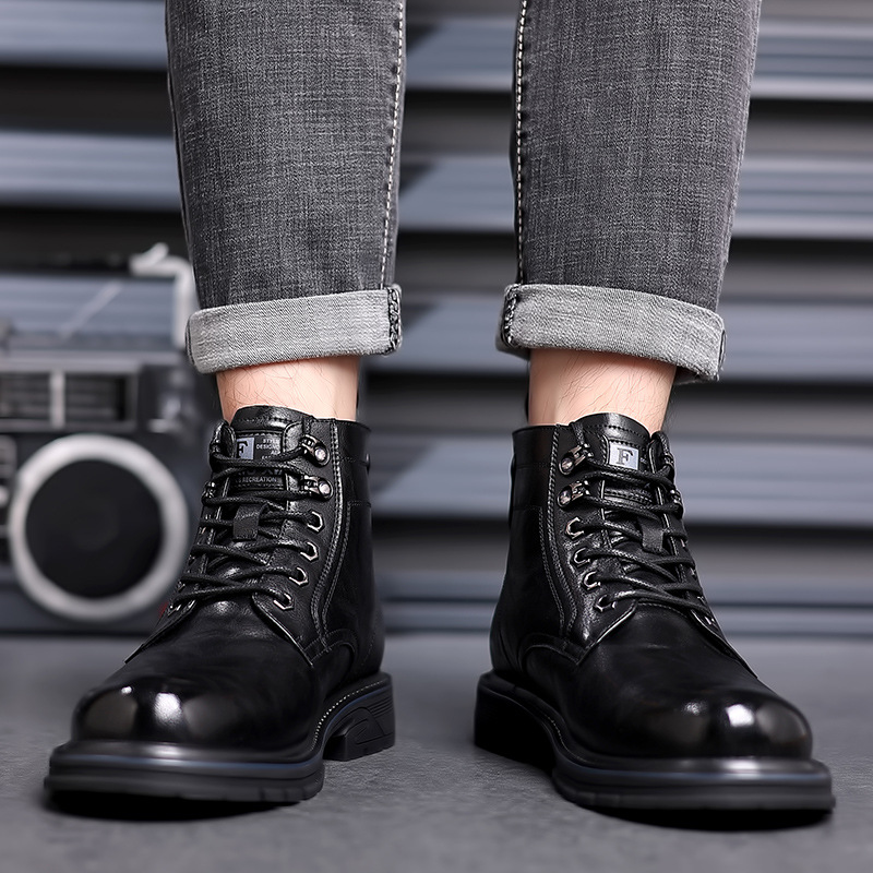 Vintage Fleece-lined Leather Boots - Image 3