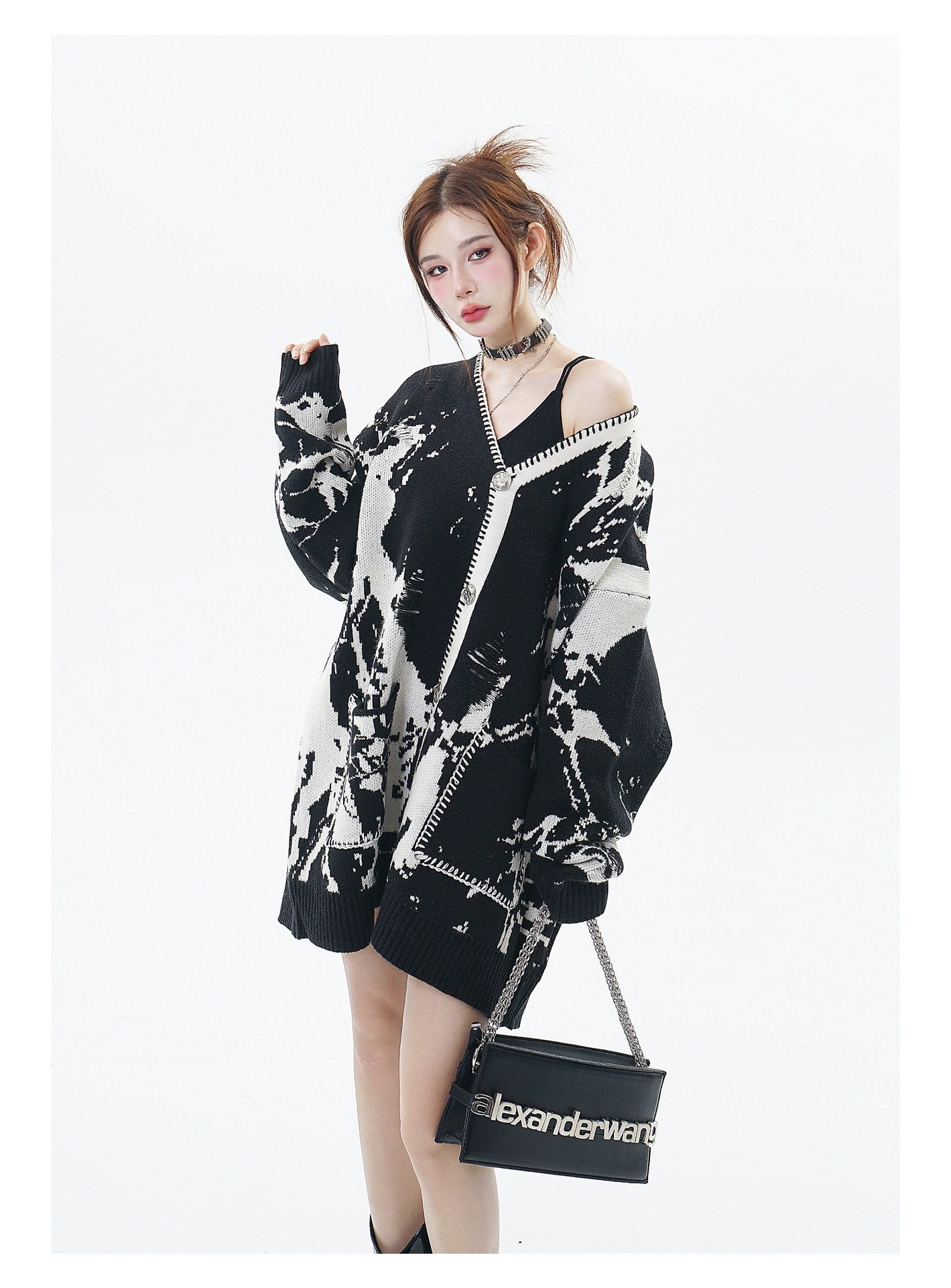 Snowflake Ripped Niche V-neck Knitted Tup Cardigan Image 9