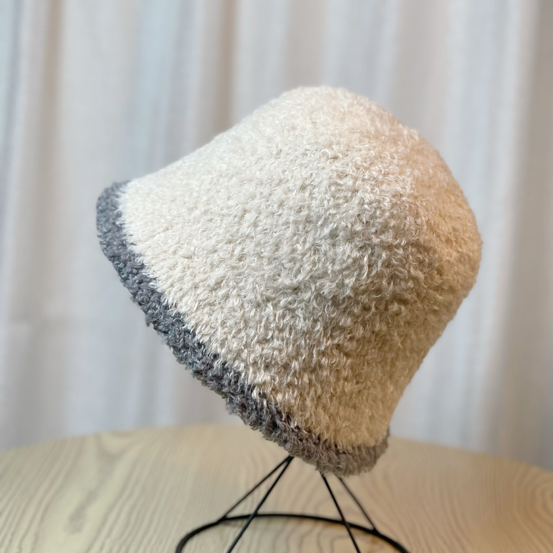 Women's Striped Plush Bucket Hat