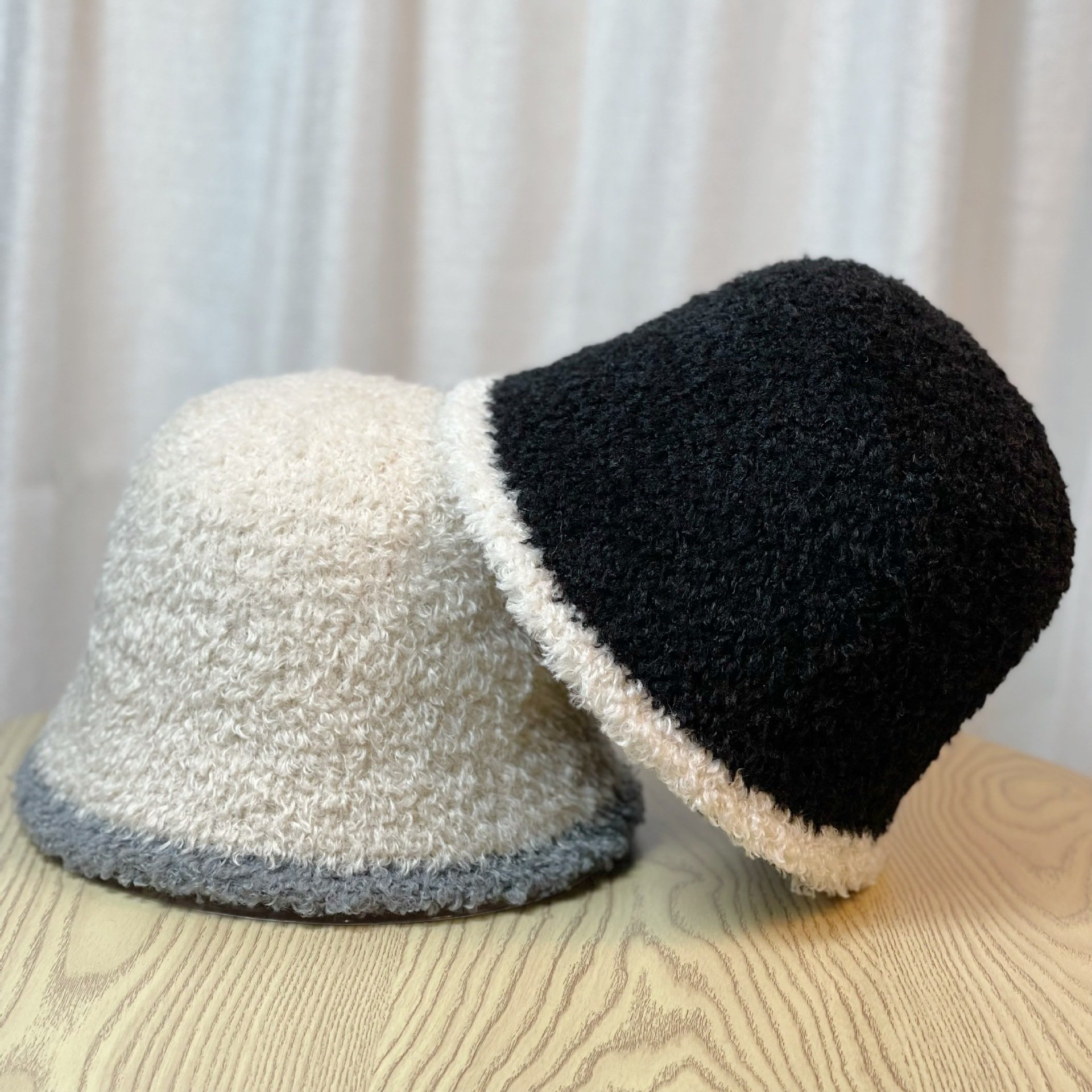 Women's Striped Plush Bucket Hat
