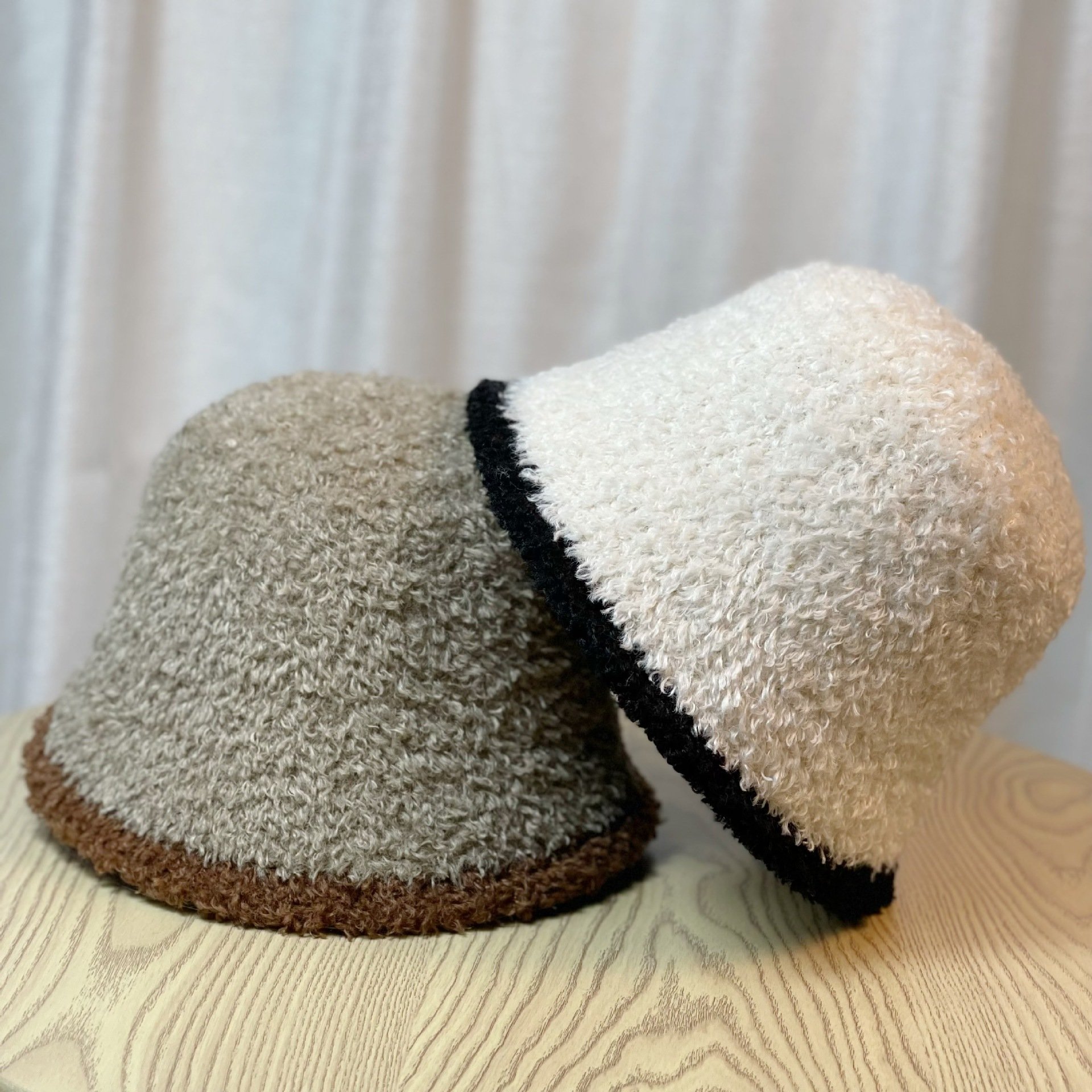 Women's Striped Plush Bucket Hat