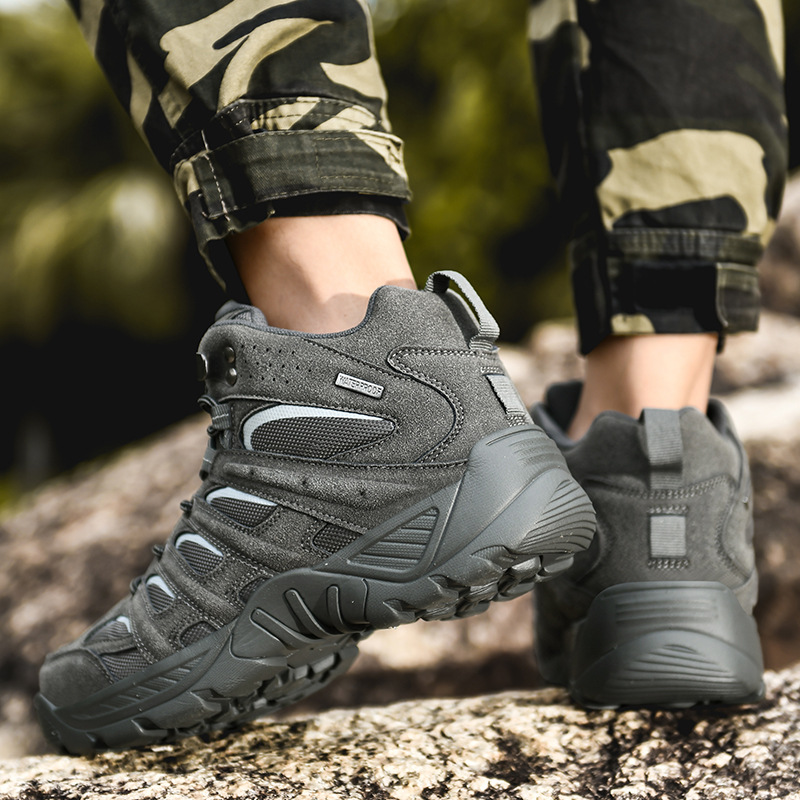 Outdoor Hiking Boots - Gray