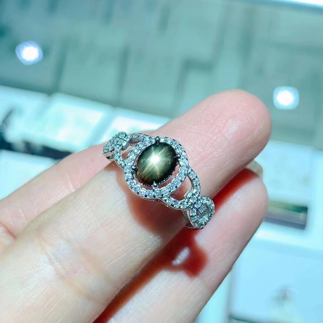 Natural Star Sapphire Ring Image 3