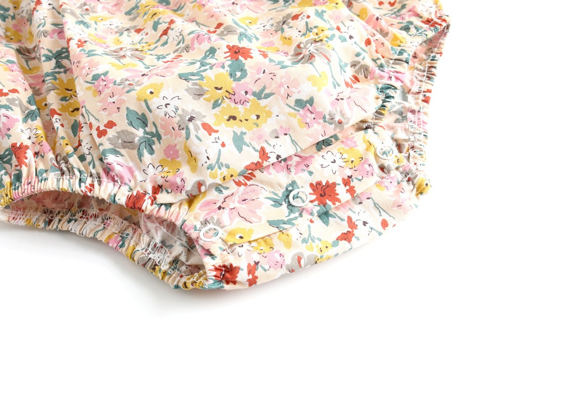 Jumpsuit Detail 10