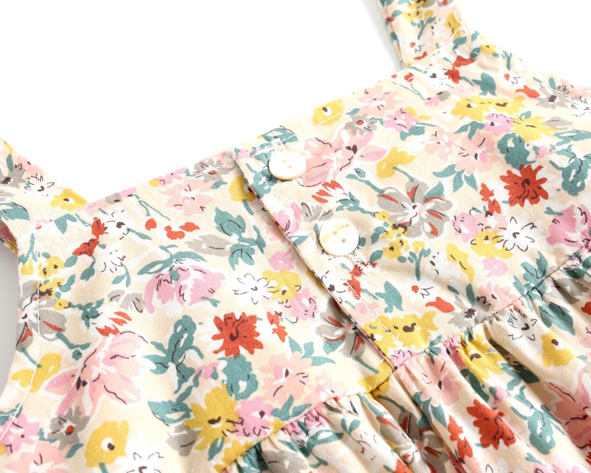 Jumpsuit Detail 12