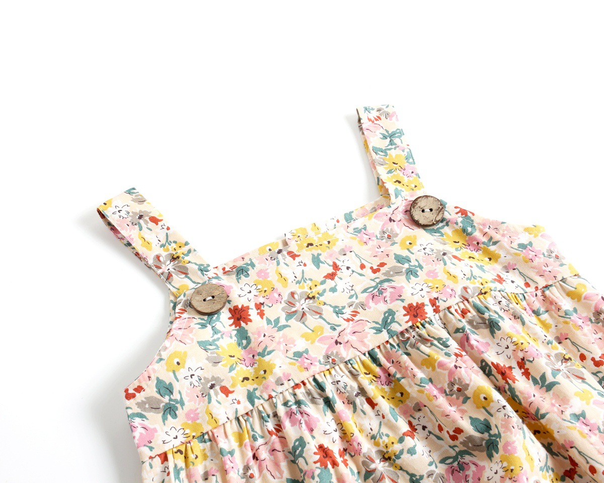 Jumpsuit Detail 6