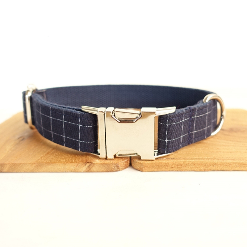 Comfortable double bow dog collar