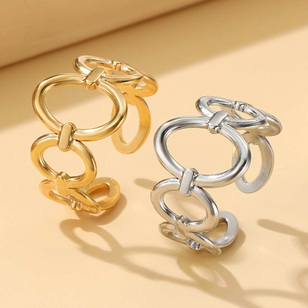 Women's Geometric Ring - Gold Style