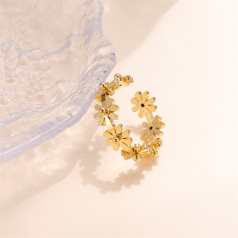 Gold Stainless Steel Flower Ring 3