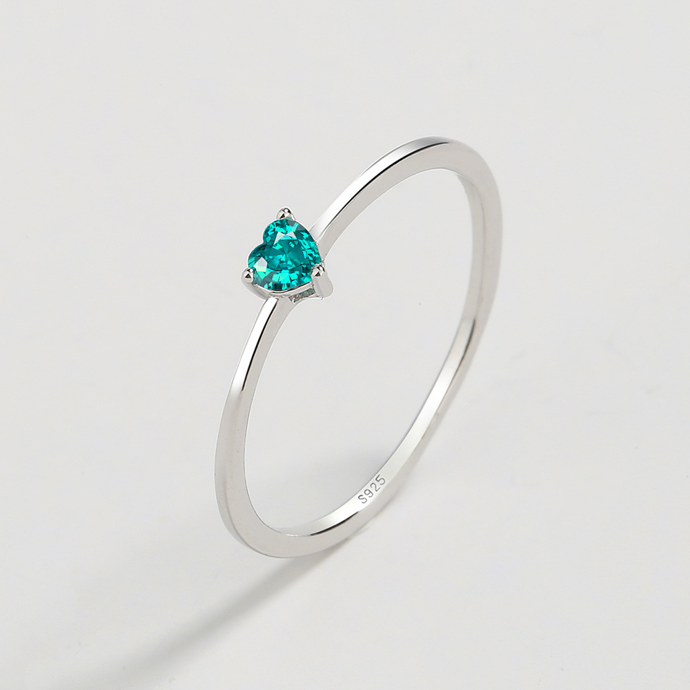 Heart-shaped Ring Image 3