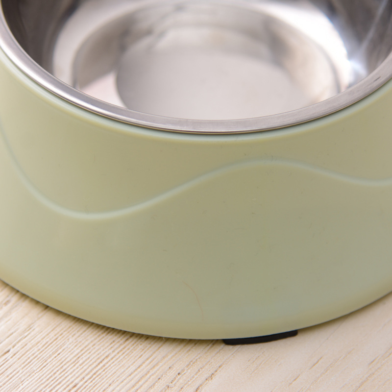 Pet Bowl in Use