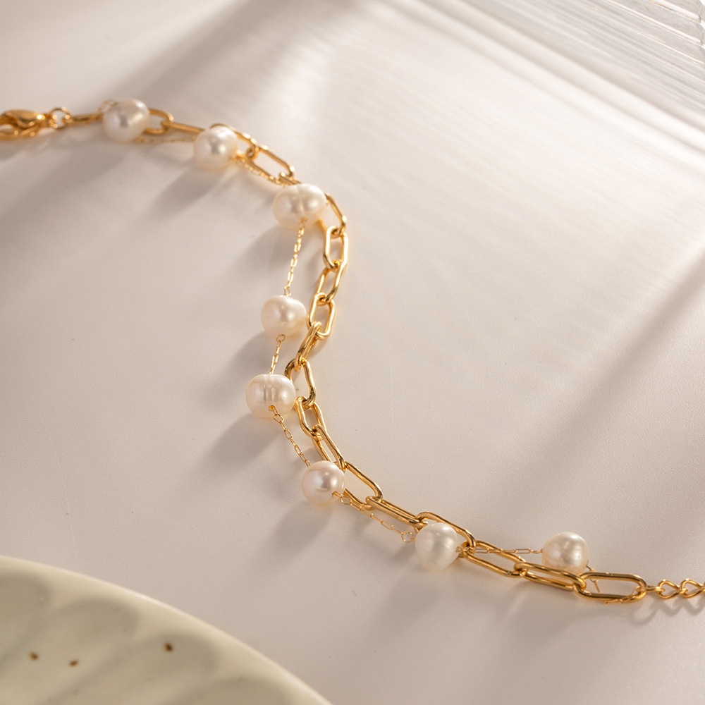 French Elegant Bracelet Image 6