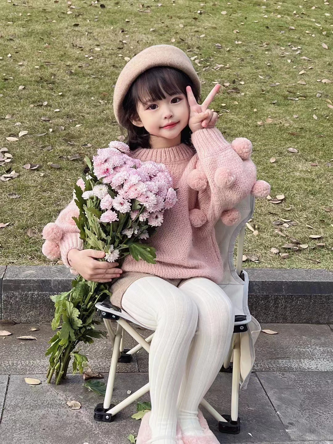 Girls' Pullover 14