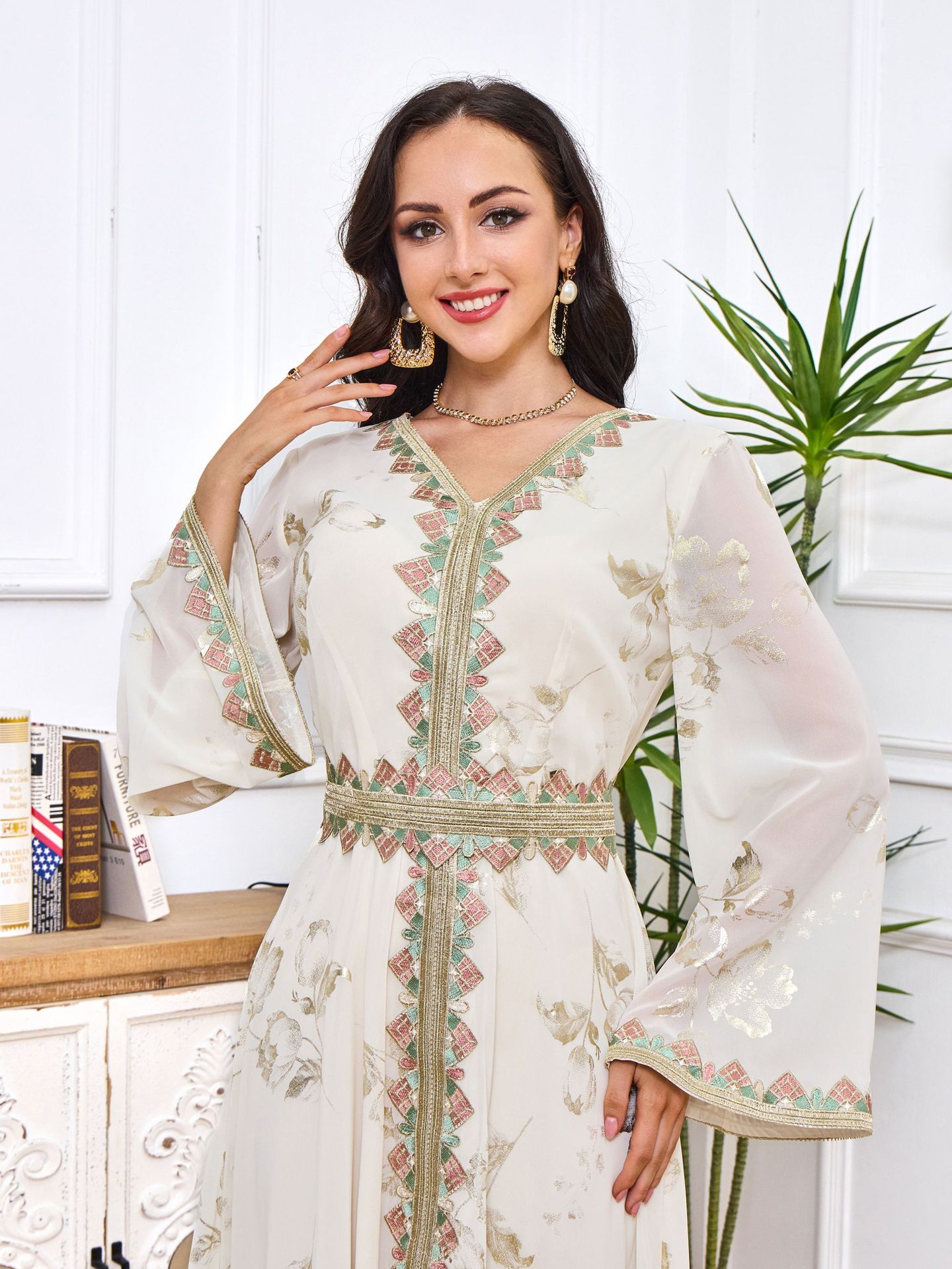 Gilded Embroidered Lace Modern White Dress Image 9