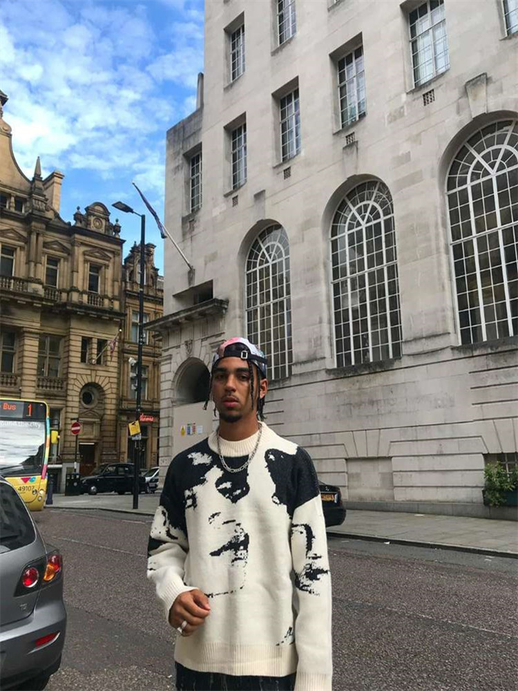 Sweater Image 4