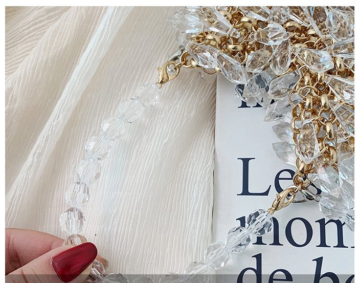 Sweet Fashion Beaded Clutch - Image 7