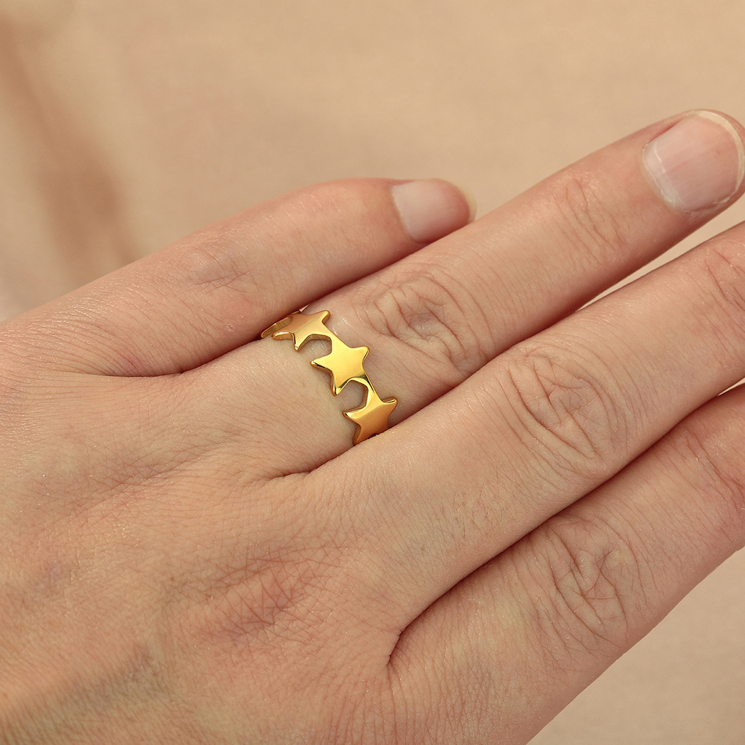 Small Star Adjustable Ring - Fashion Accessory