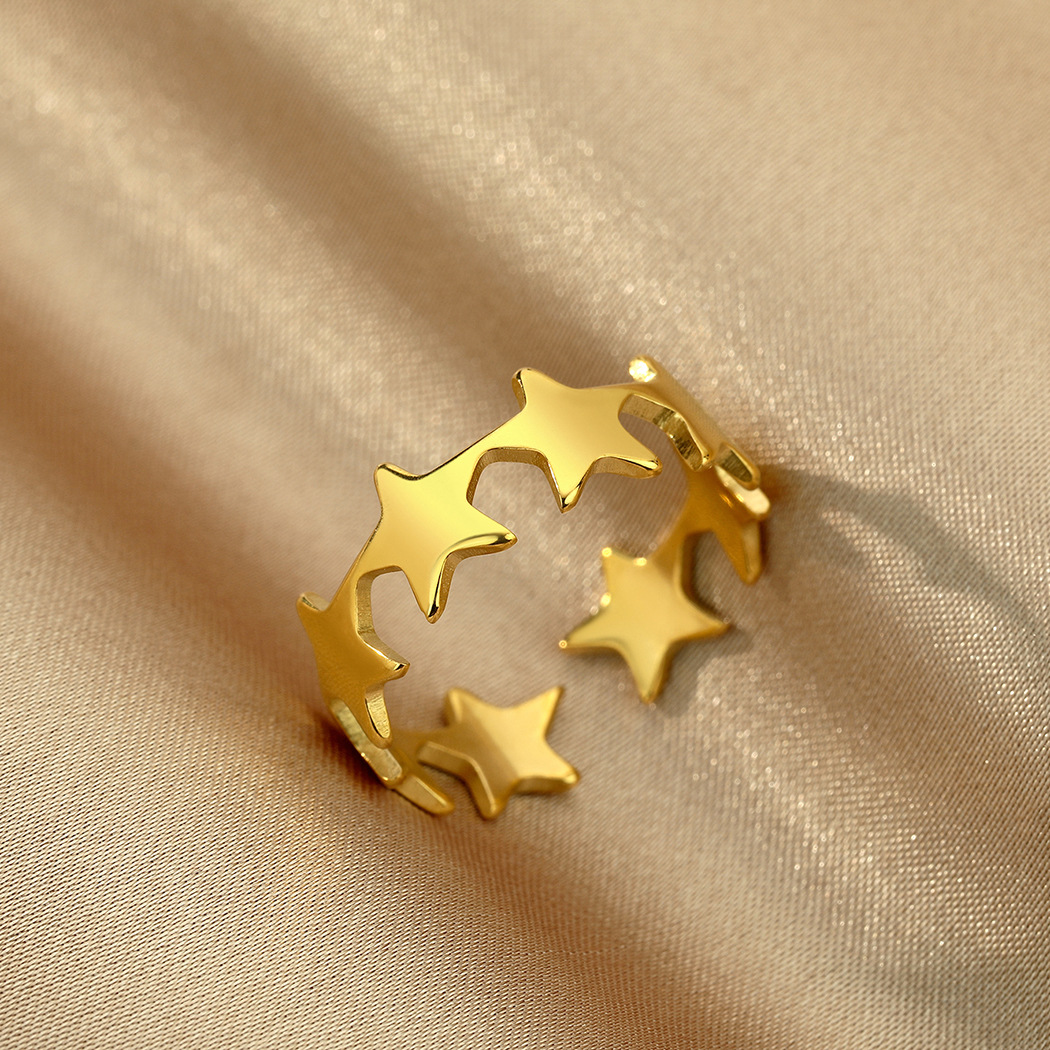 Small Star Adjustable Ring - Gold
