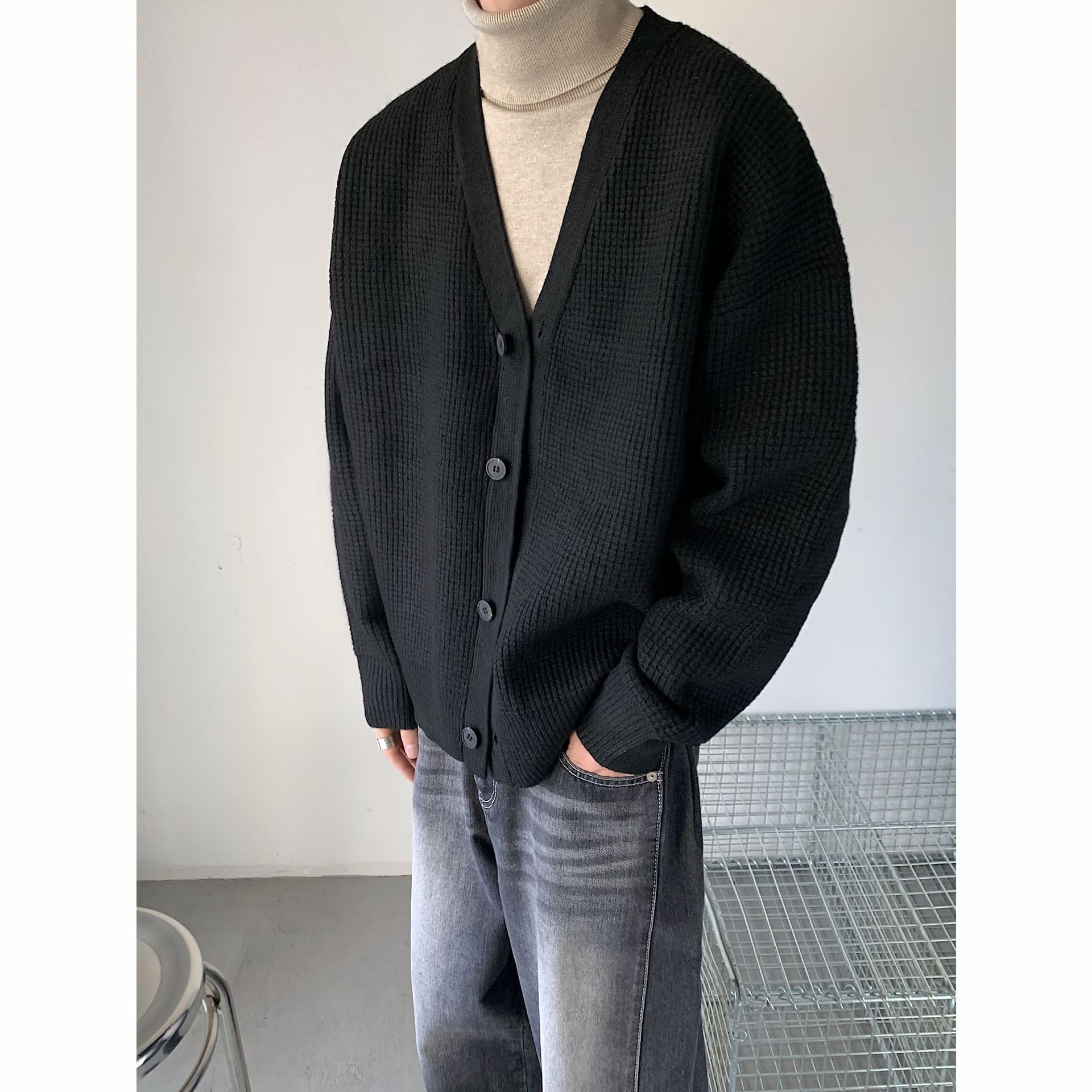 Men's Light Business Commute Solid Color Knitted Jacket Image 4