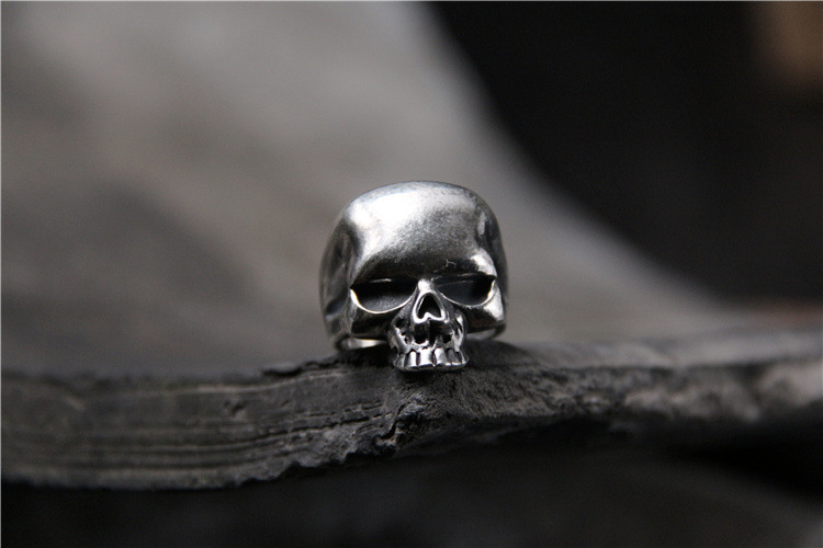 Silver Skull Ring Image 5
