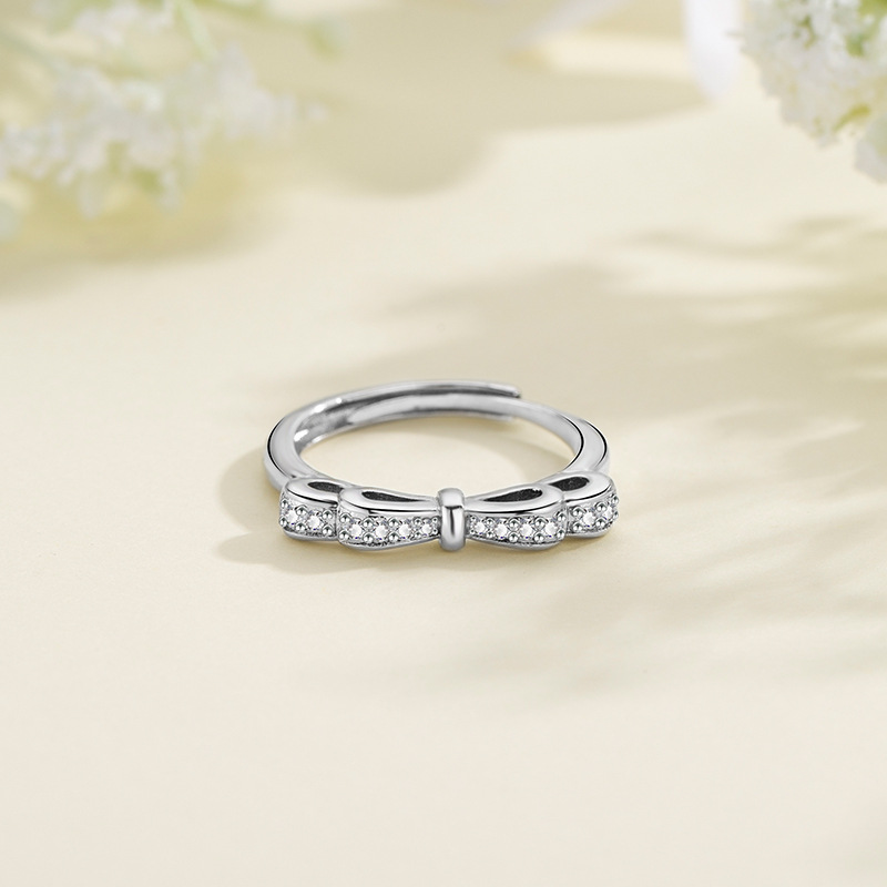 Bow Ring Image 4