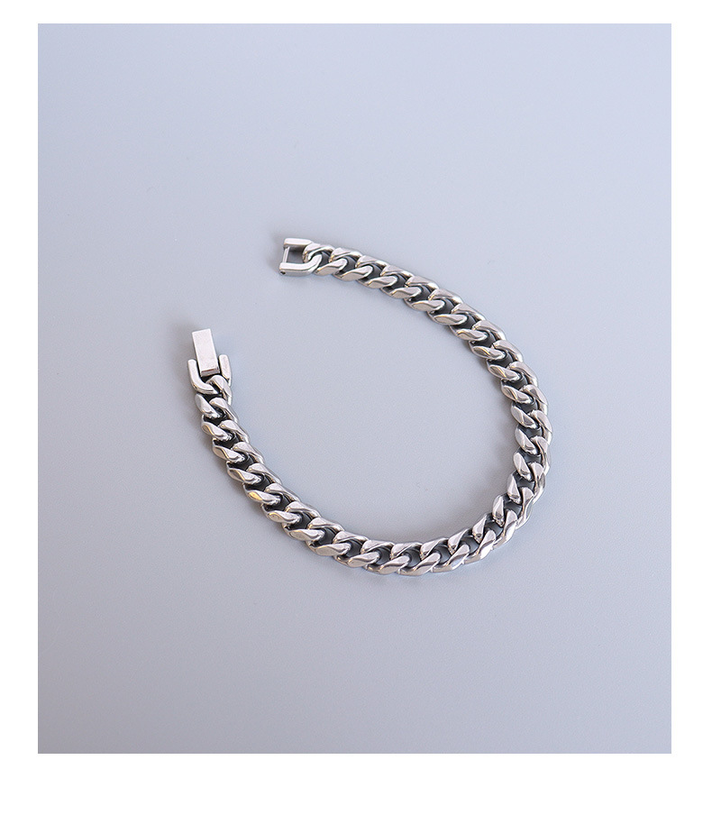 Urban Chic Accessory