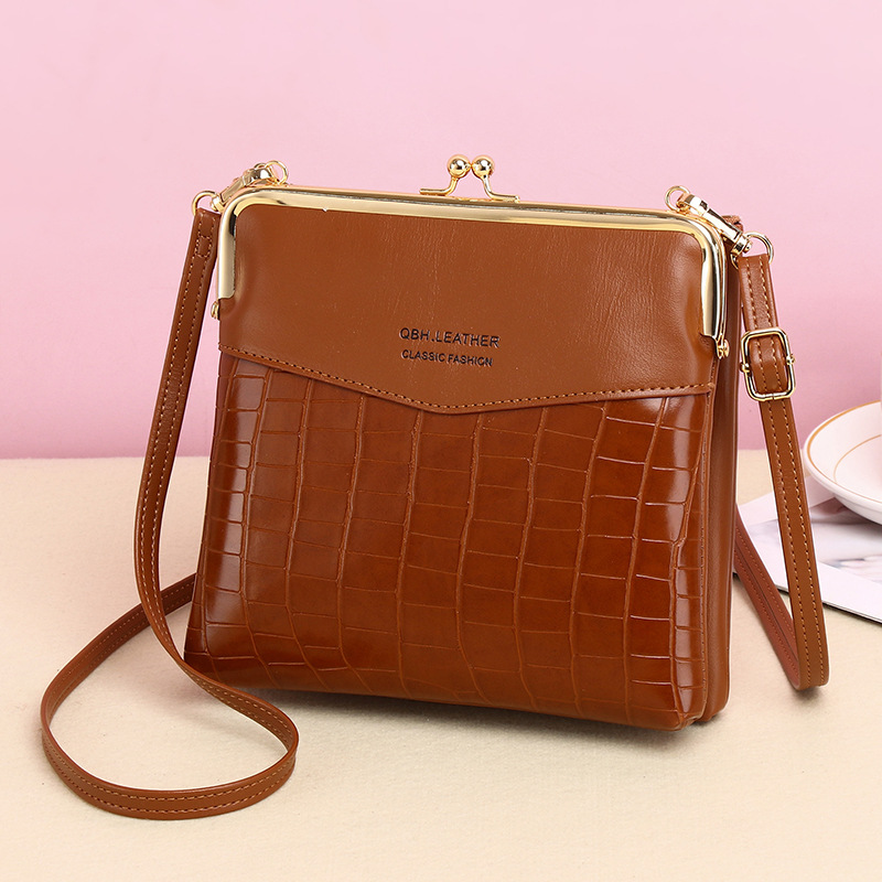 Retro Shoulder Messenger Bag Image 8