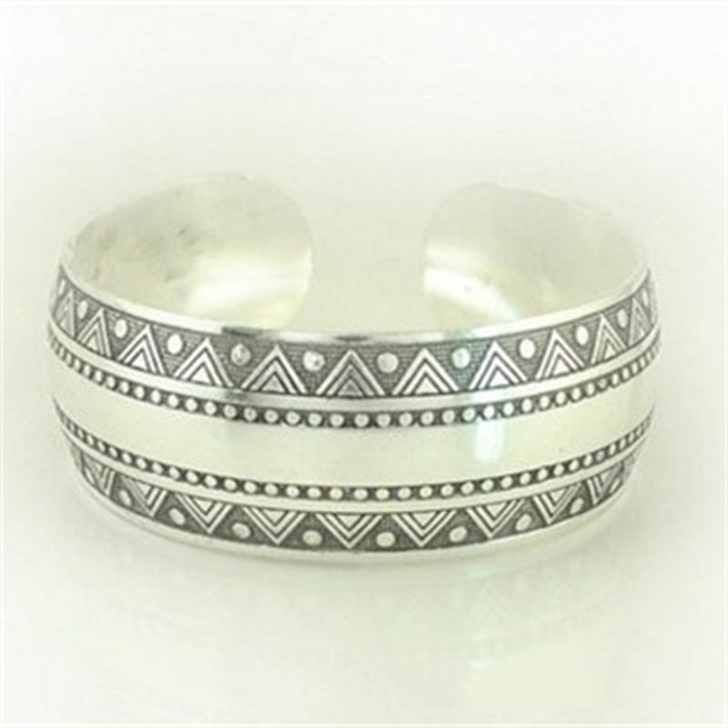 Women's Vintage Miao Silver Carved Bracelet 4