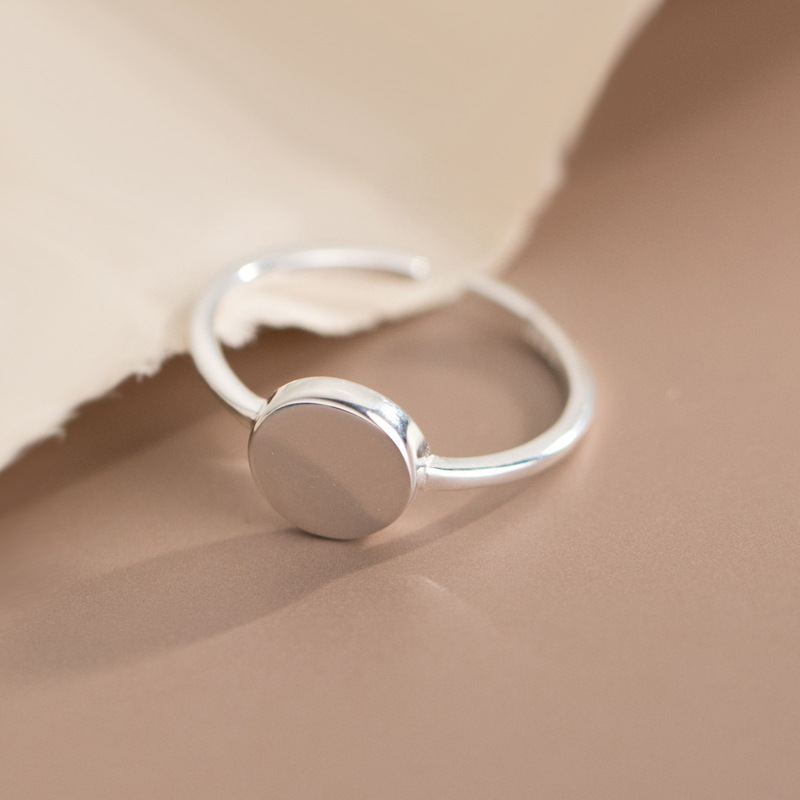 Simple Glossy Round Ring 2
