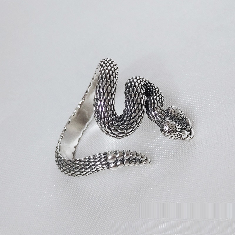 Snake Ring Image 2
