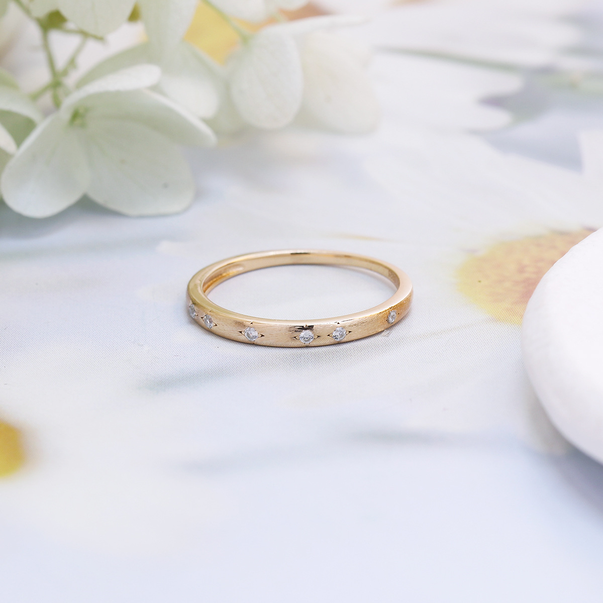 Starry Zircon Brushed Ring 1