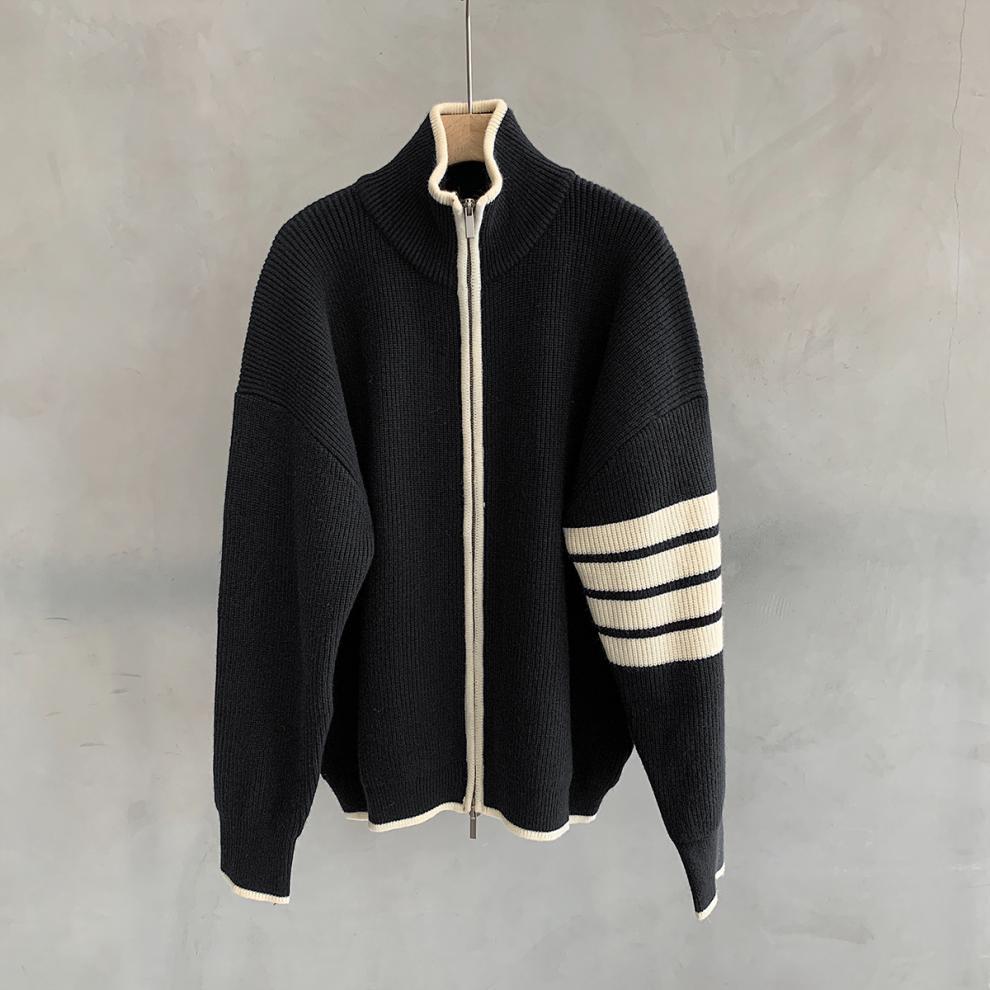 Lightly Mature Turtleneck Cardigan Image 3