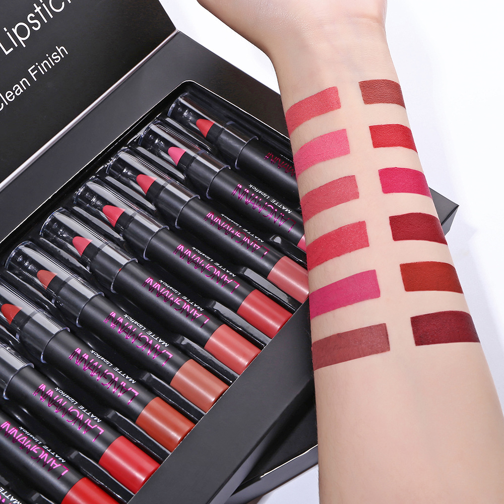 Lipstick Image 11