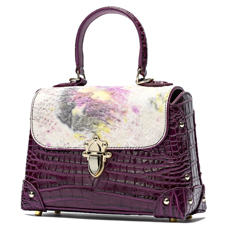 Tote Bag in Purple