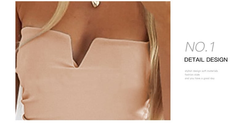 Close-up of V-neck Design