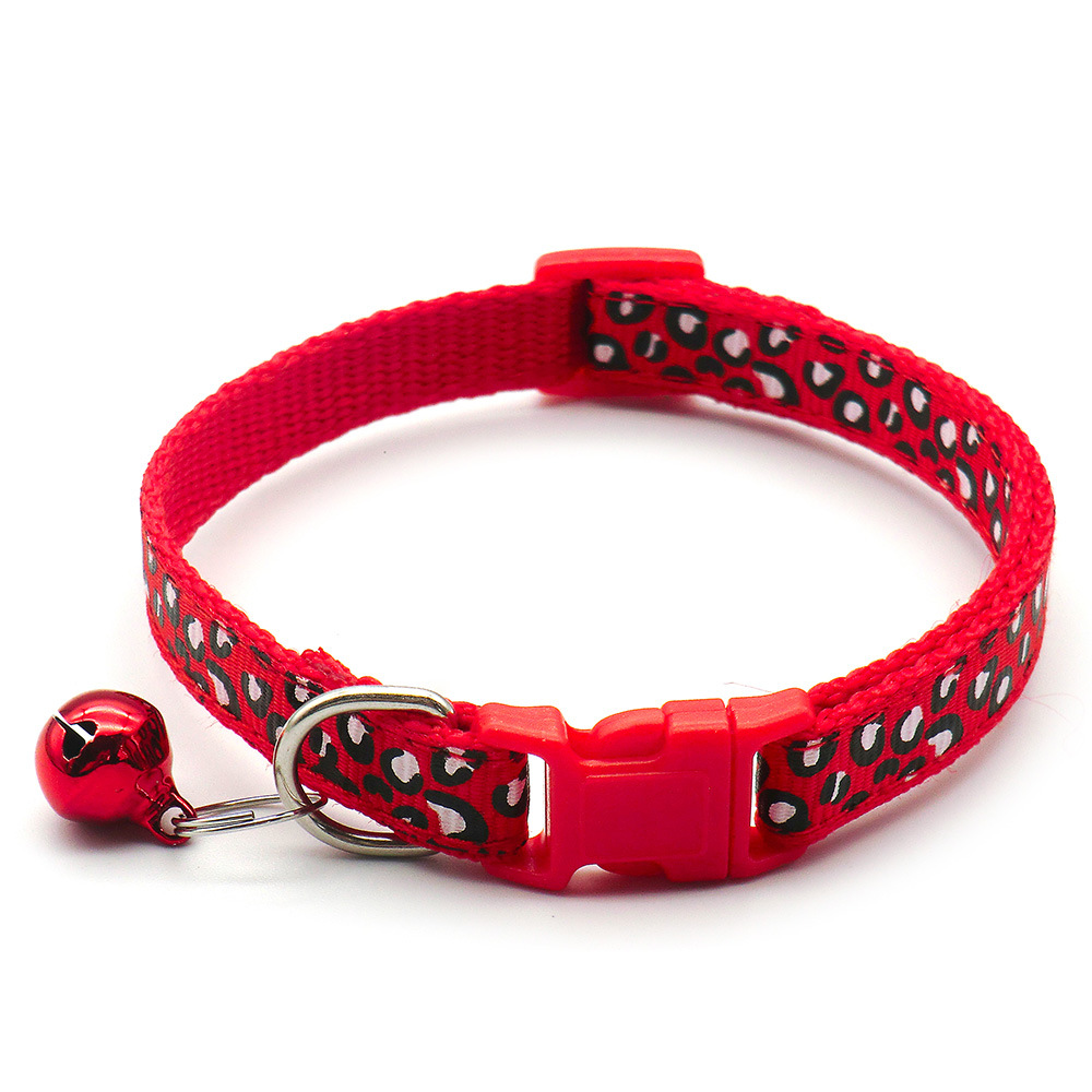 Collar in various colors