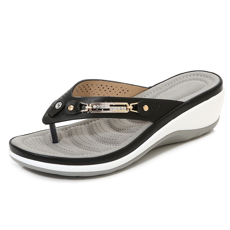 Women's Metal Buckle Beach Sandals