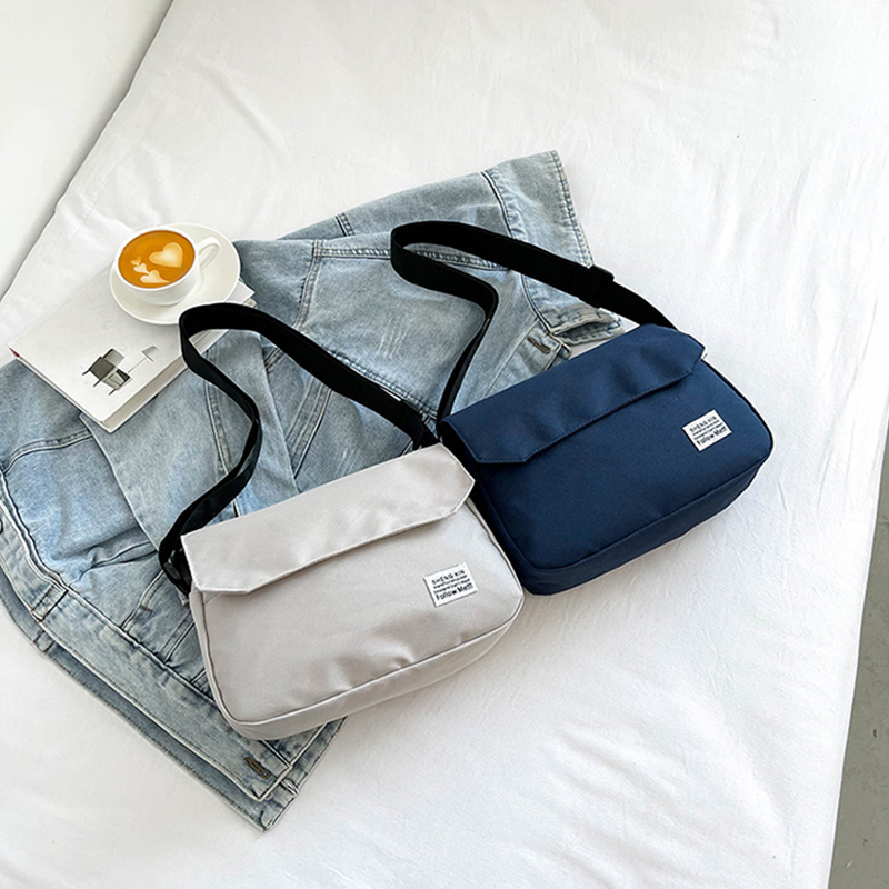 Crossbody Bag Detail