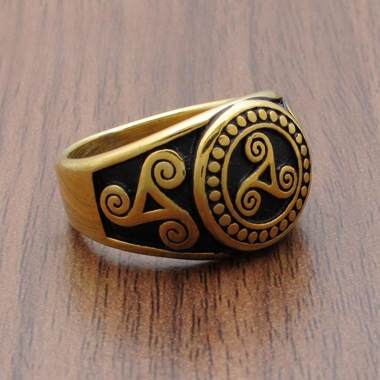 Viking Totem Ring Image 3