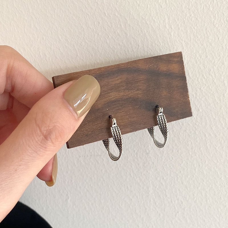 Earring Image 2