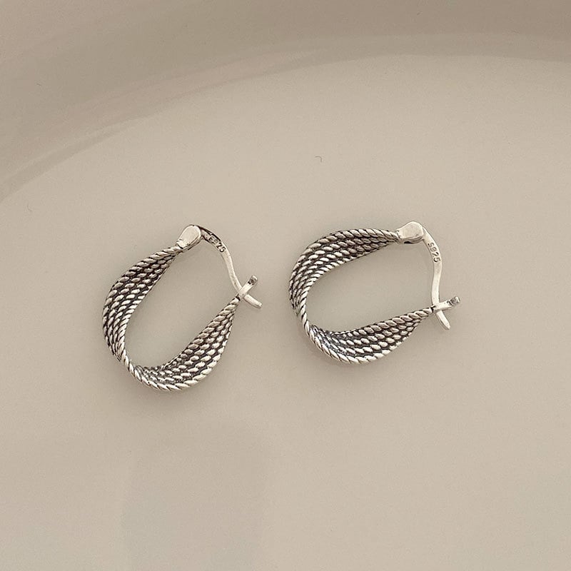 Earring Image 1