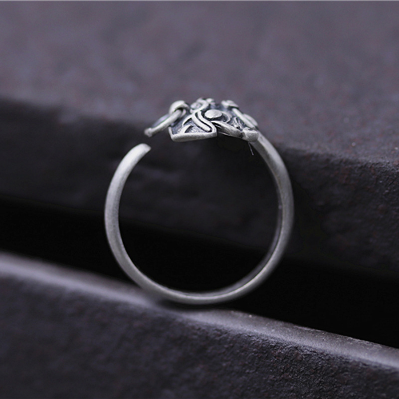 Thai Silver Animal Head Ring Image 5