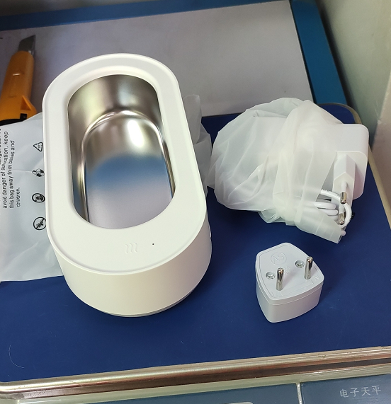EraClean Ultrasonic Cleaner Image 1