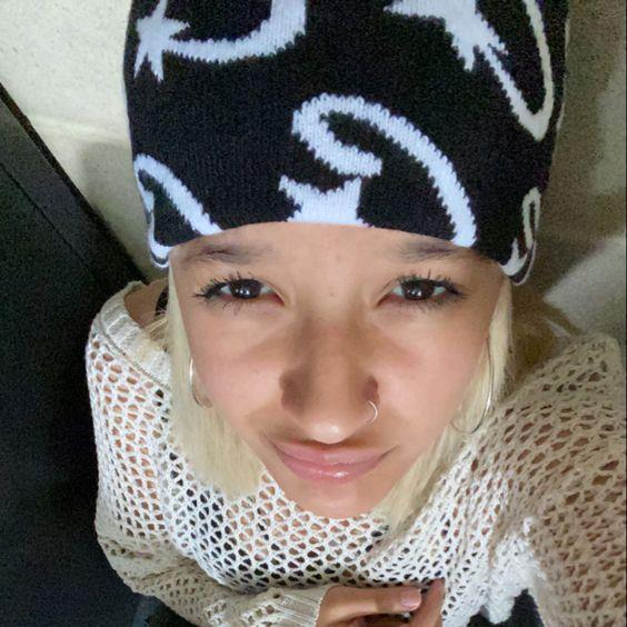 Warm Knitted Hat Image 1