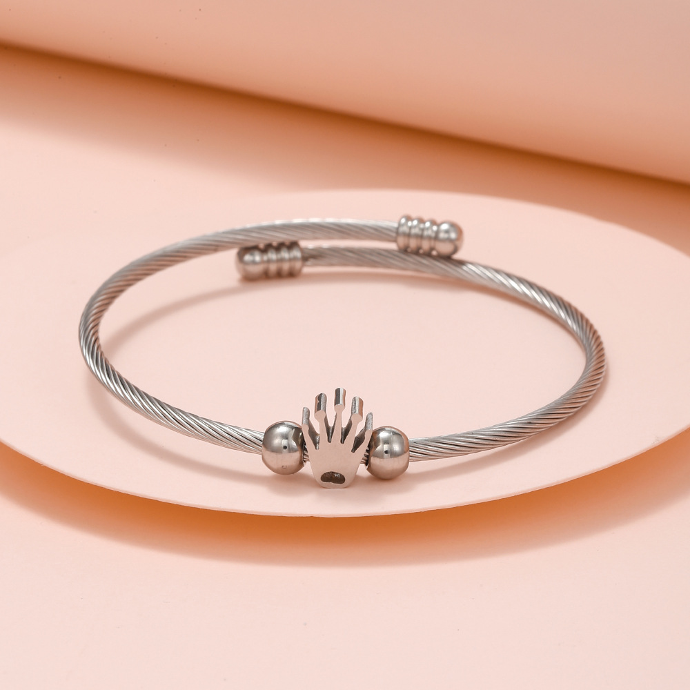 Stainless Steel Bracelet Crown - Gold Close-up