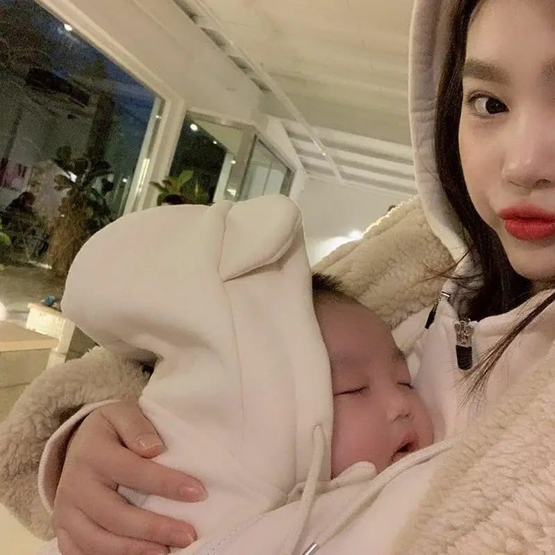 Kangaroo Mother Baby One-piece Coat