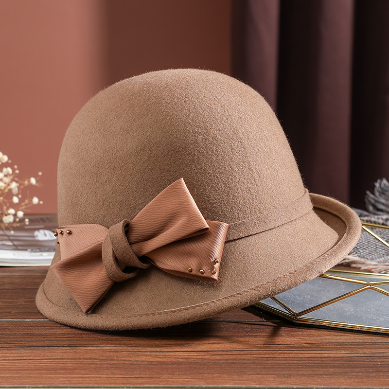 Women's Wool Top Hat Image 7